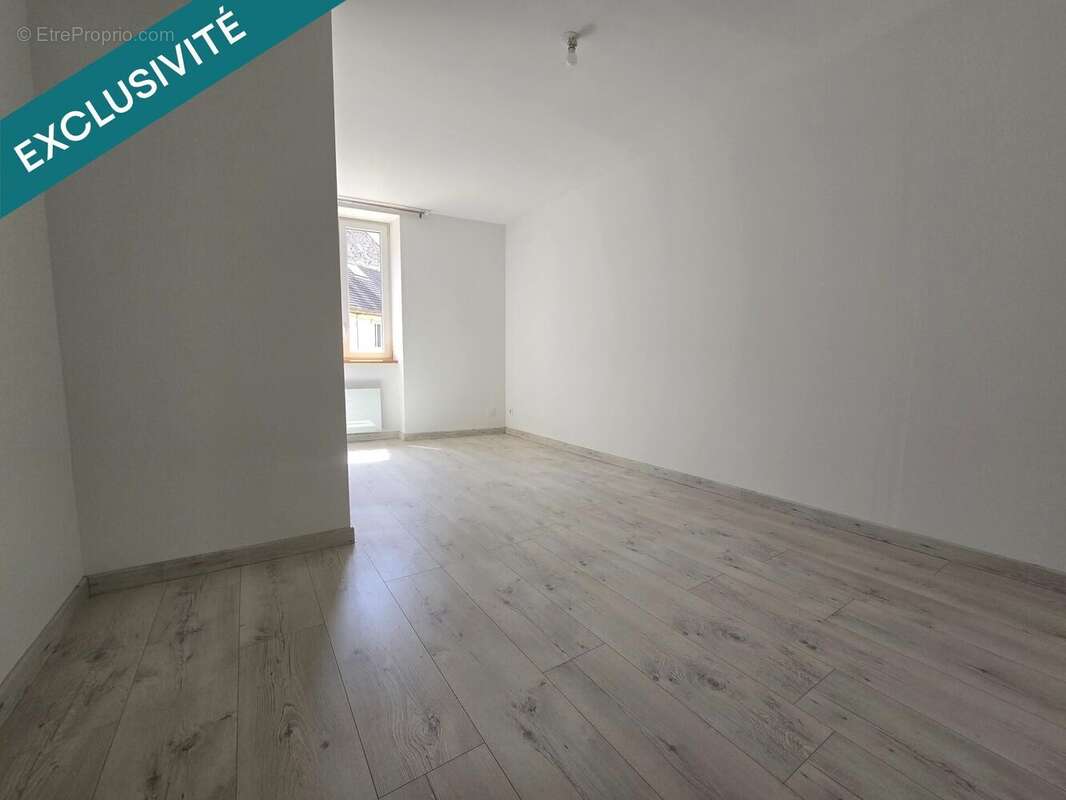 Photo 8 - Appartement à VIRIEU-LE-GRAND