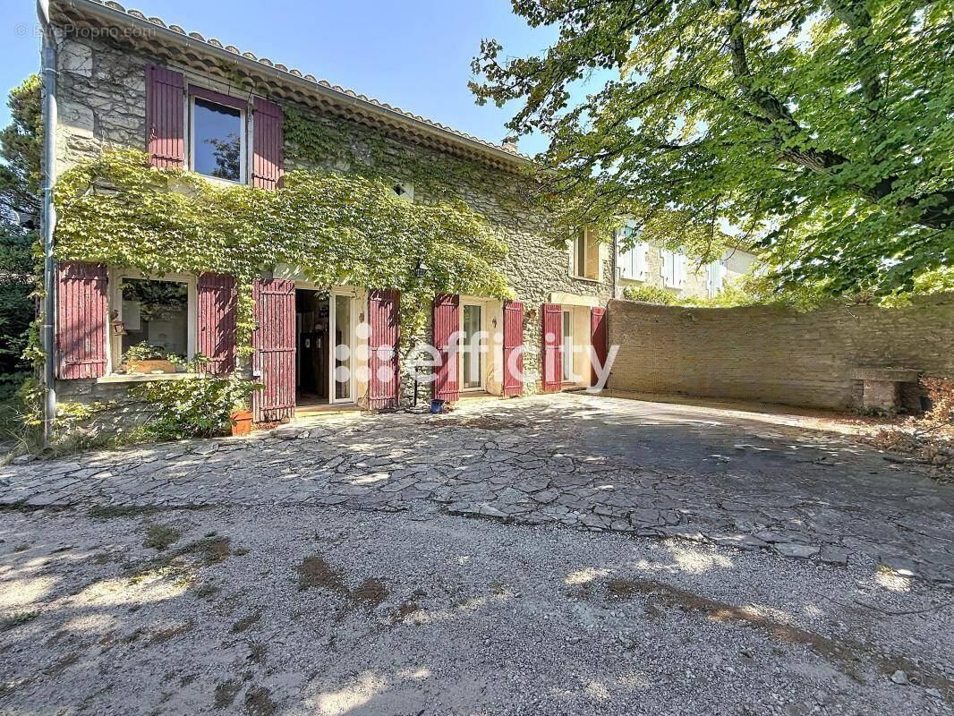 Maison à SAINT-REMY-DE-PROVENCE