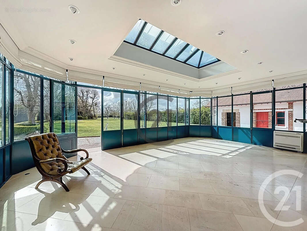 Maison à LAINES-AUX-BOIS