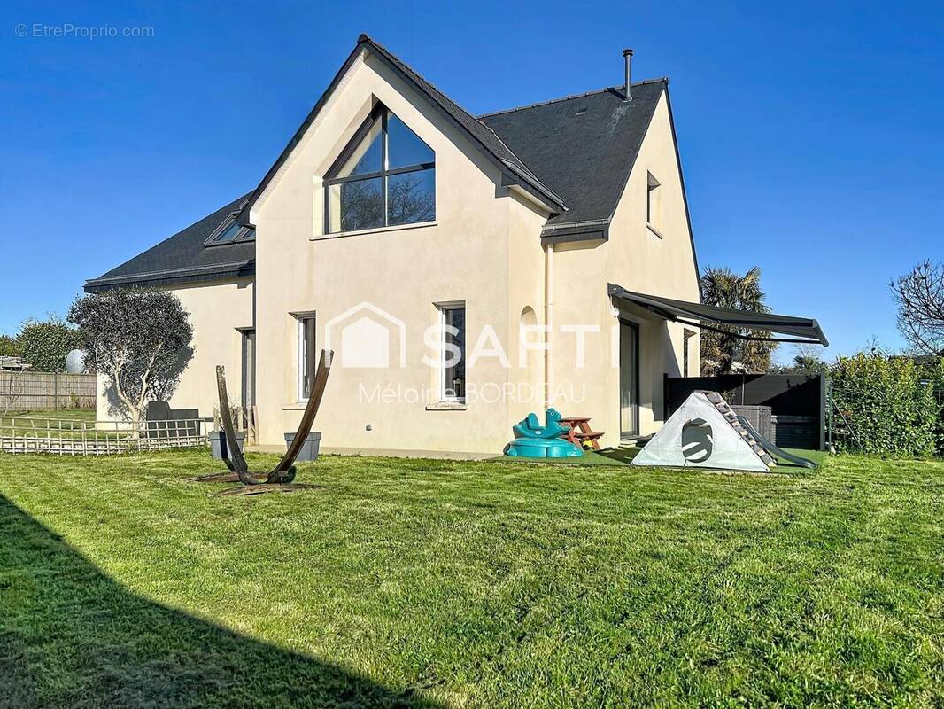 Photo 1 - Maison à GRAND-CHAMP