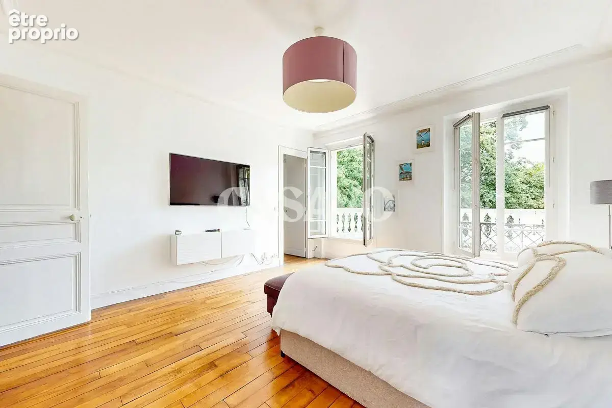 Vente Maison 9 pièces de 330m² - 94120 Fontenay-sous-Bois - photo 9