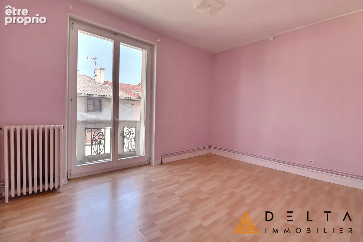 Appartement 116m² avec terrasse, grenier et cave - photo 7