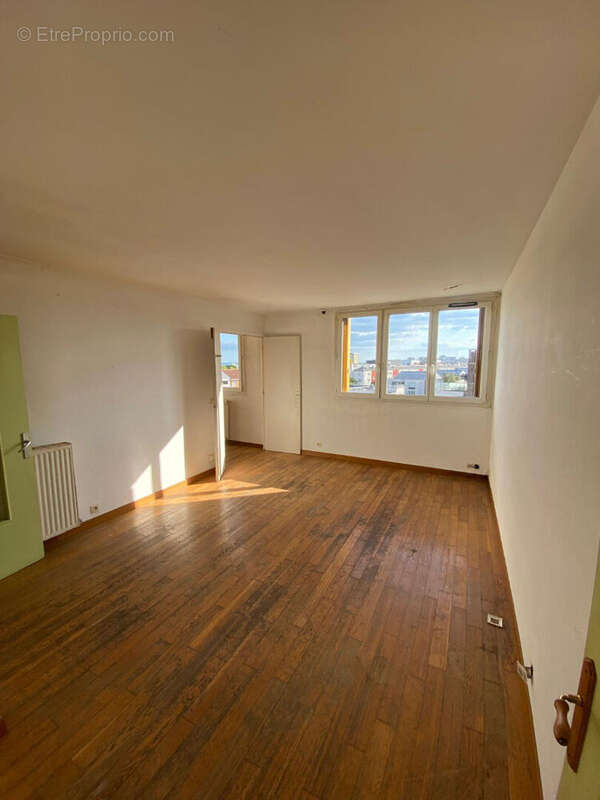 Appartement à ROMAINVILLE