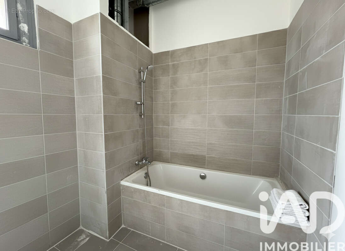 Photo 9 - Appartement à VALERGUES