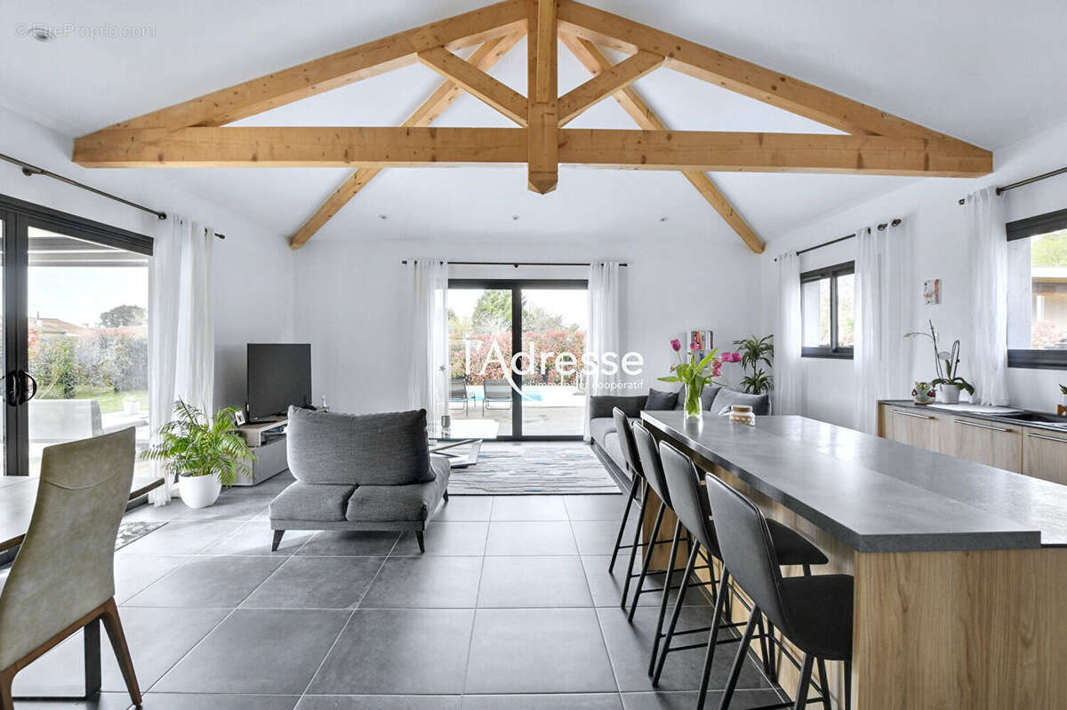 Maison à TOURNEFEUILLE