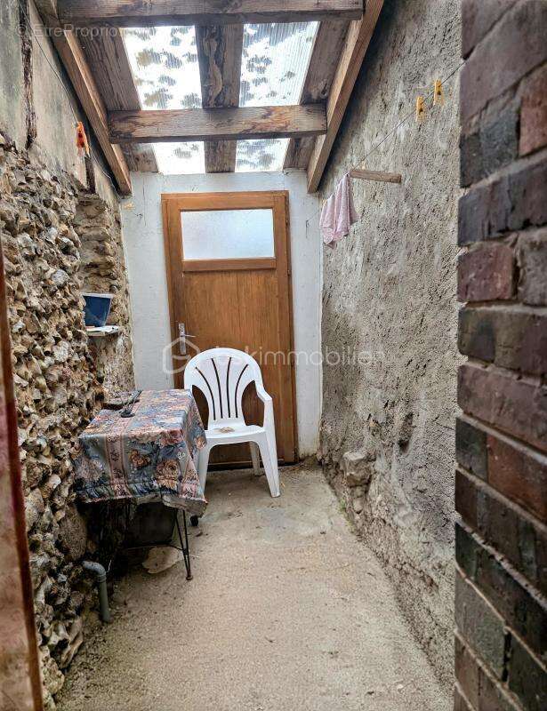 Maison à DOMATS
