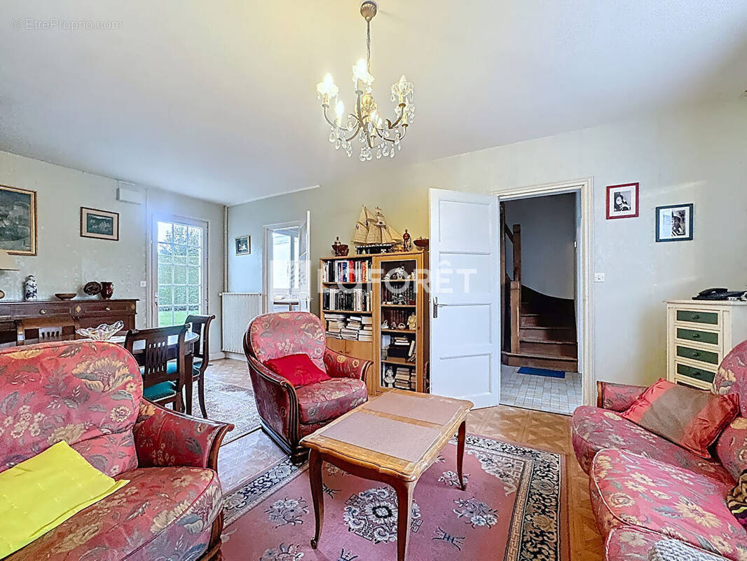 Maison à OUISTREHAM