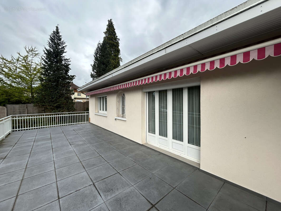 Maison à LUXEUIL-LES-BAINS