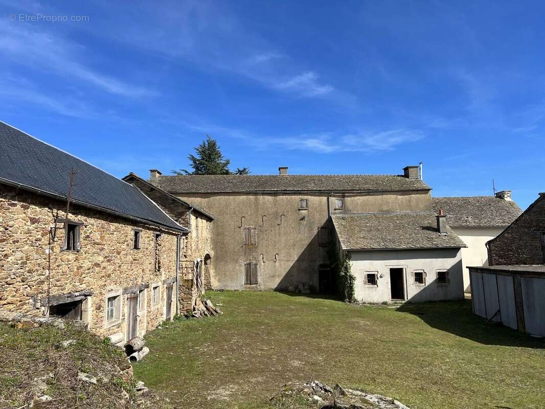 Maison à MANHAC