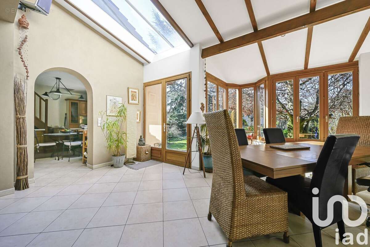 Photo 8 - Maison à NOISY-LE-SEC