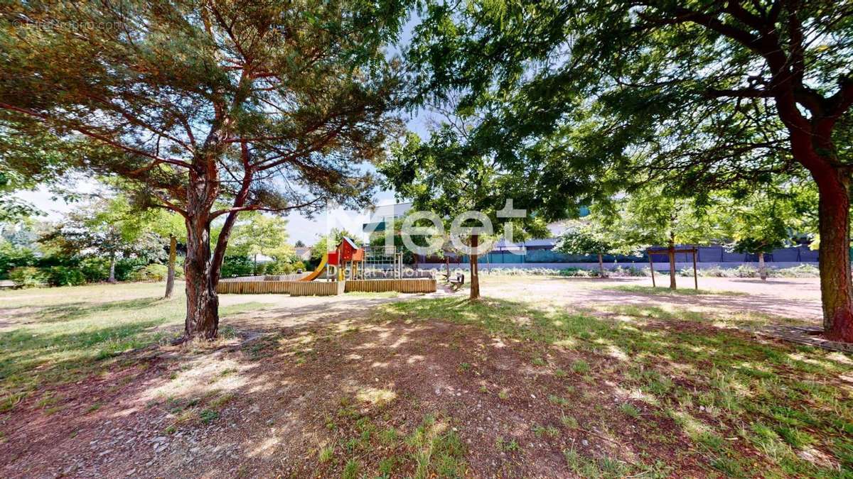 Appartement à LES ULIS