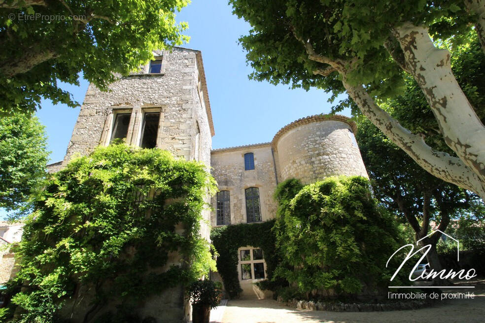 Maison à NIMES