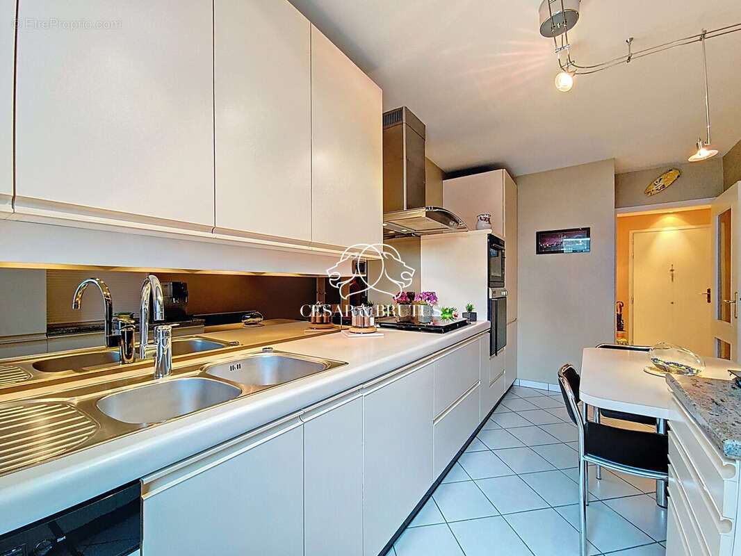 Appartement à LYON-3E