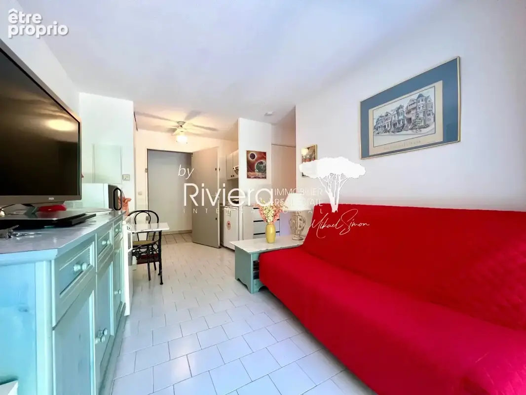 T2 en rez de jardin avec terrasse et parking s/sol ! - photo 9