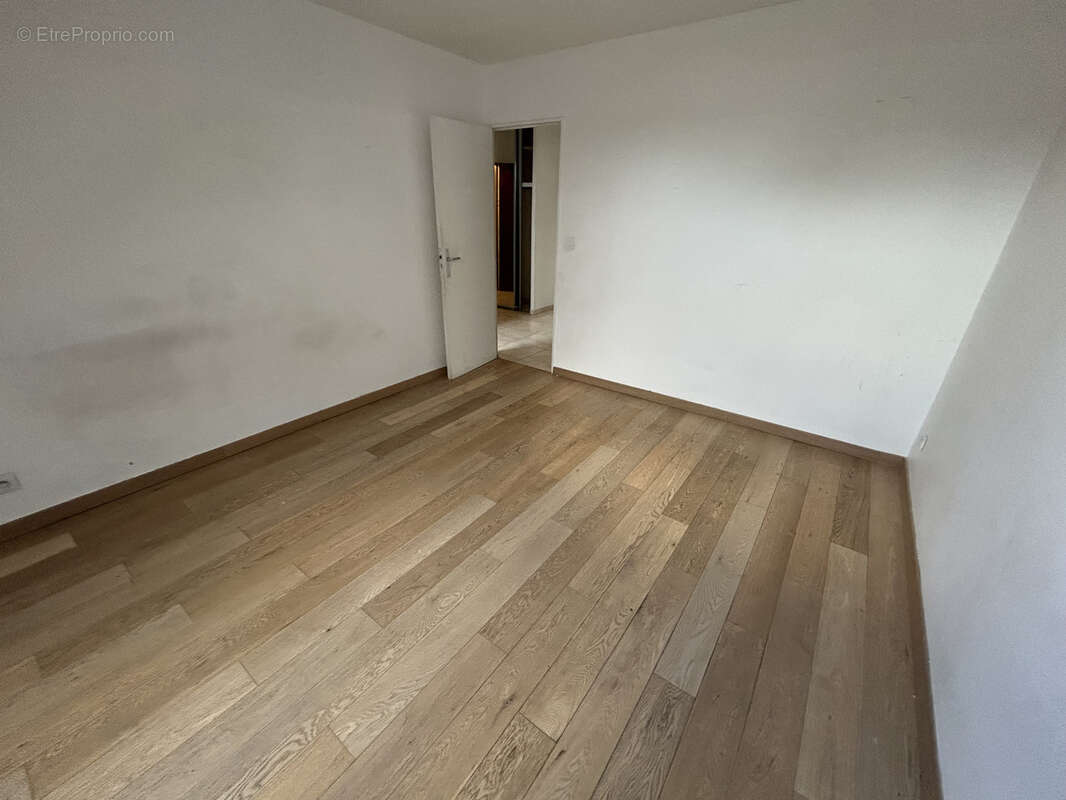 Appartement à CLAYE-SOUILLY