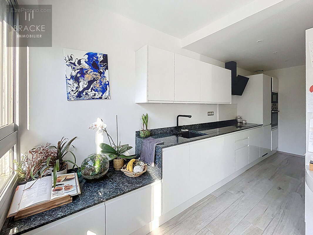 Appartement  5 pièces -  143 m2- COURBEVOIE CENTRE-HEROLD - photo 2