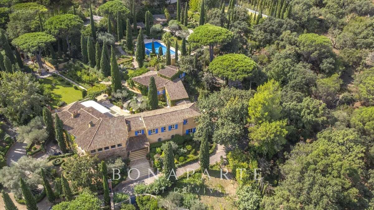 Maison à RAMATUELLE