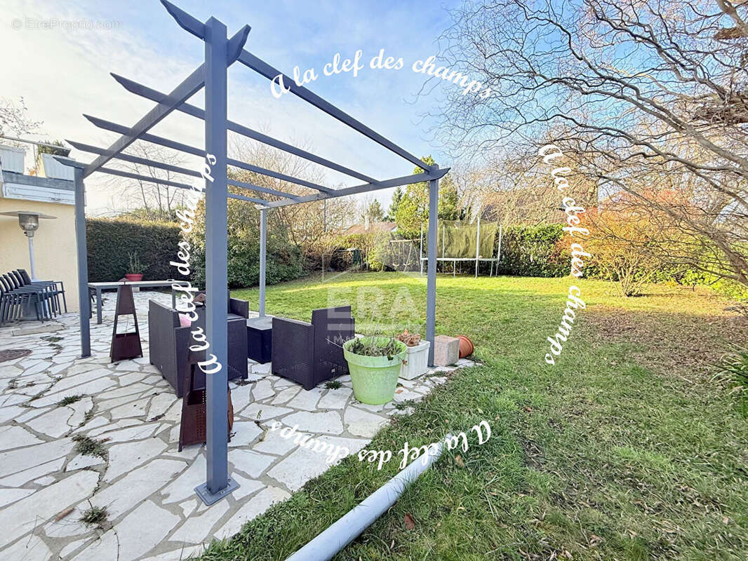 Maison à GIF-SUR-YVETTE