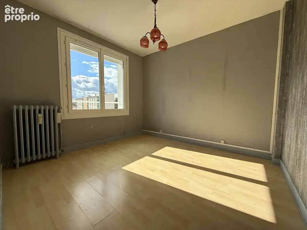 Appartement Montluçon dernier étage T3 avec garage - photo 5