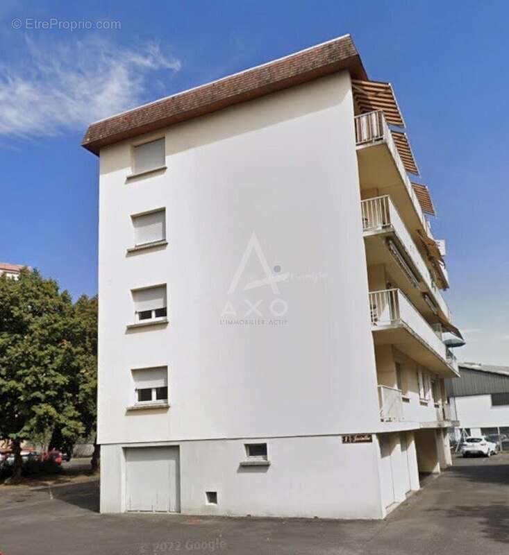 Appartement à BILLERE