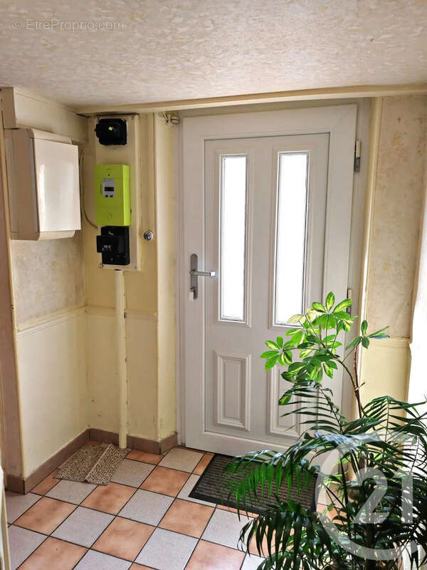 Maison 113 m² à Chalons-En-Champagne  - photo 2