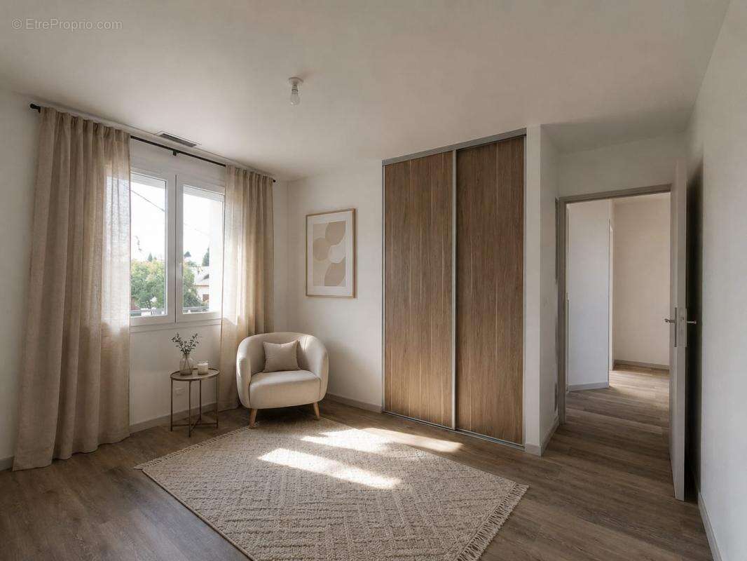 Maison à PUJOLS