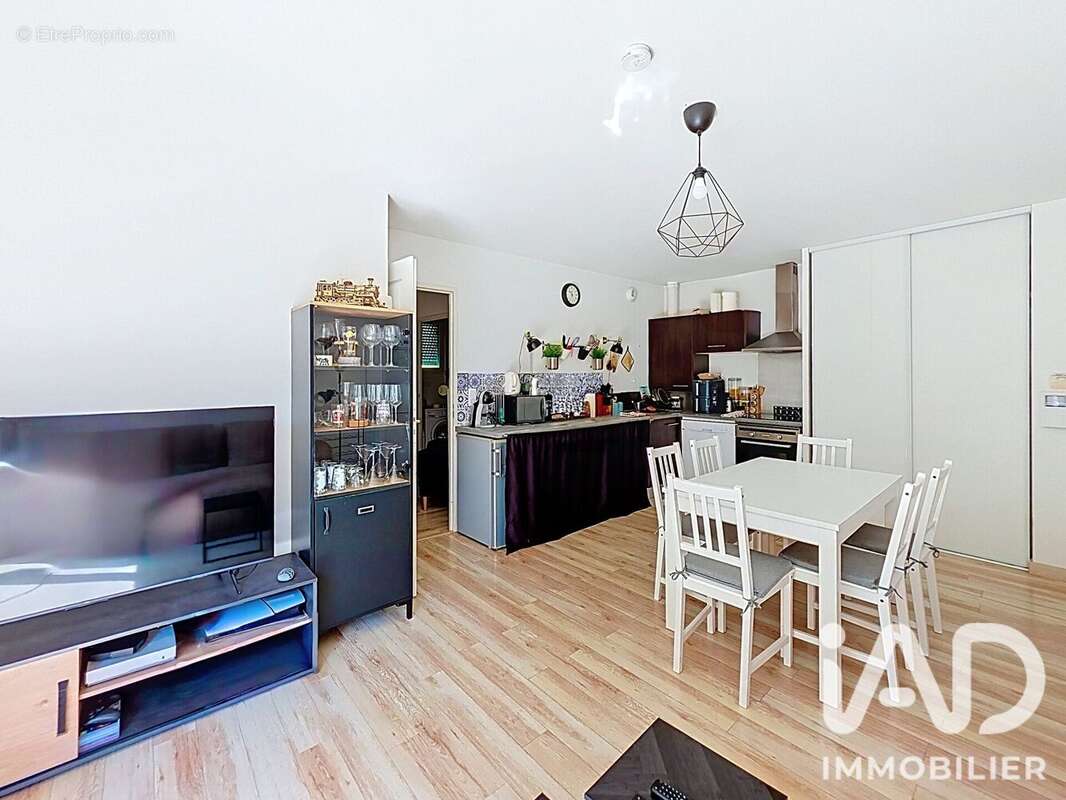 Appartement 45 m² à Joue-Les-Tours  - photo 4