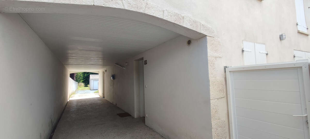 Appartement à BUSSAC-SUR-CHARENTE