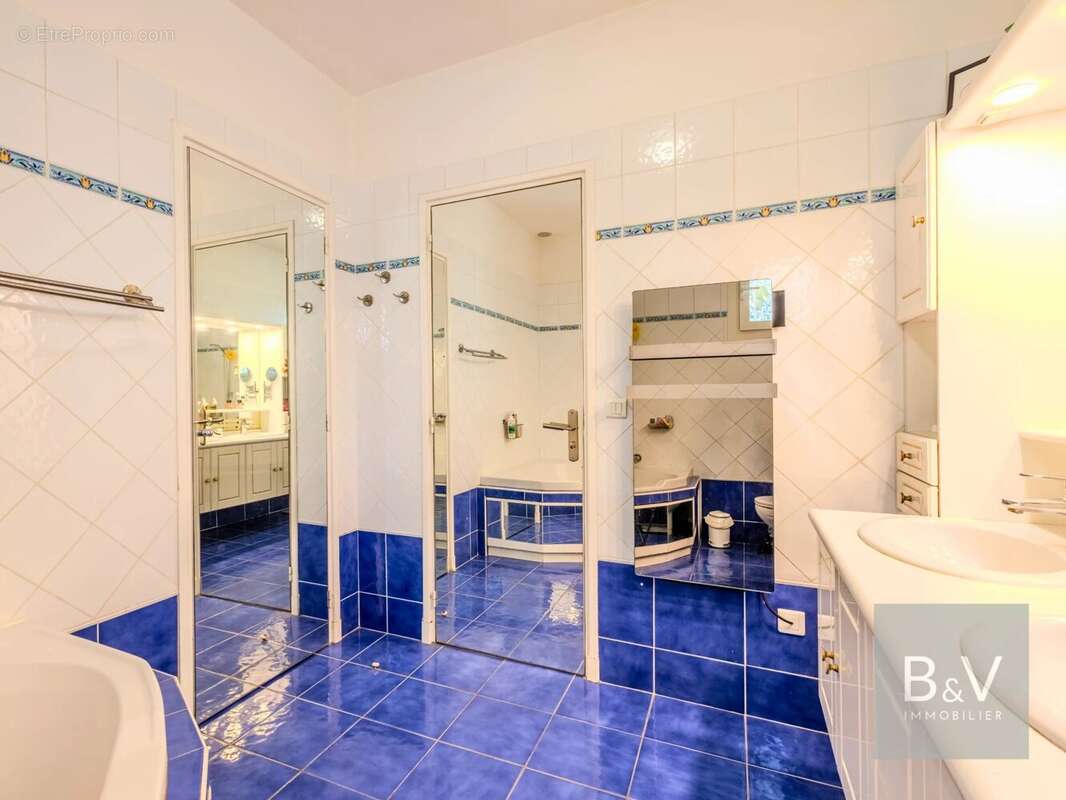 Maison à MOUANS-SARTOUX