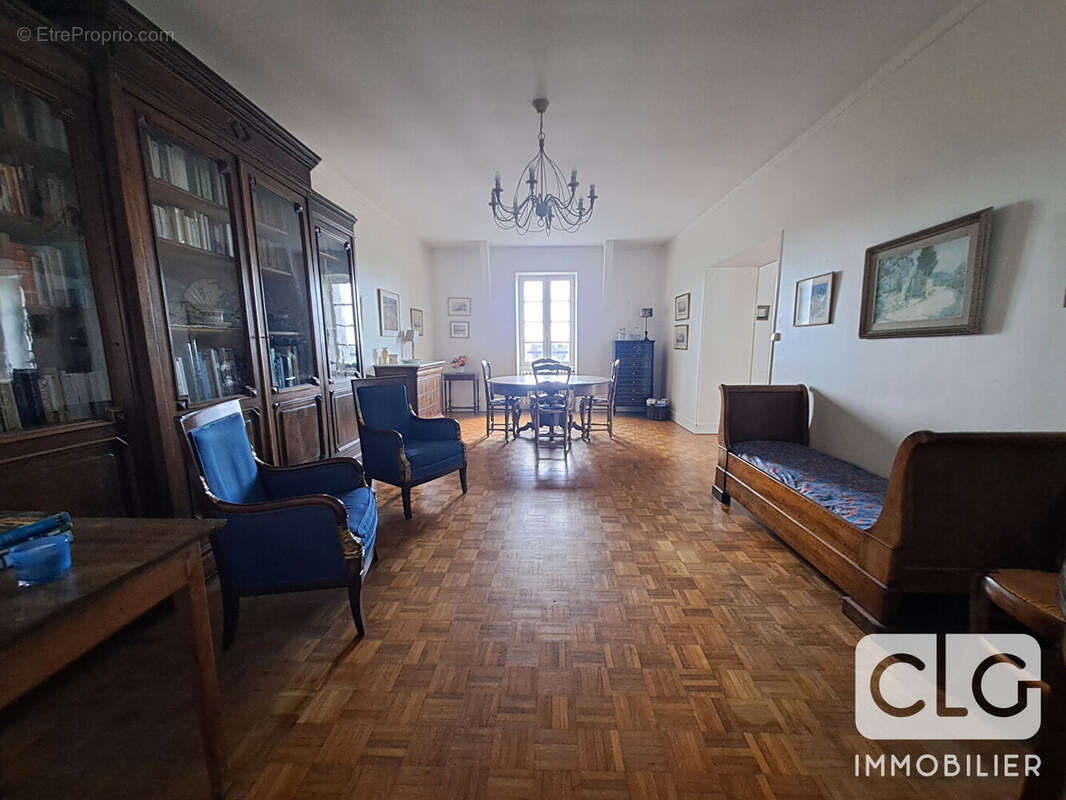 Appartement à QUIMPER