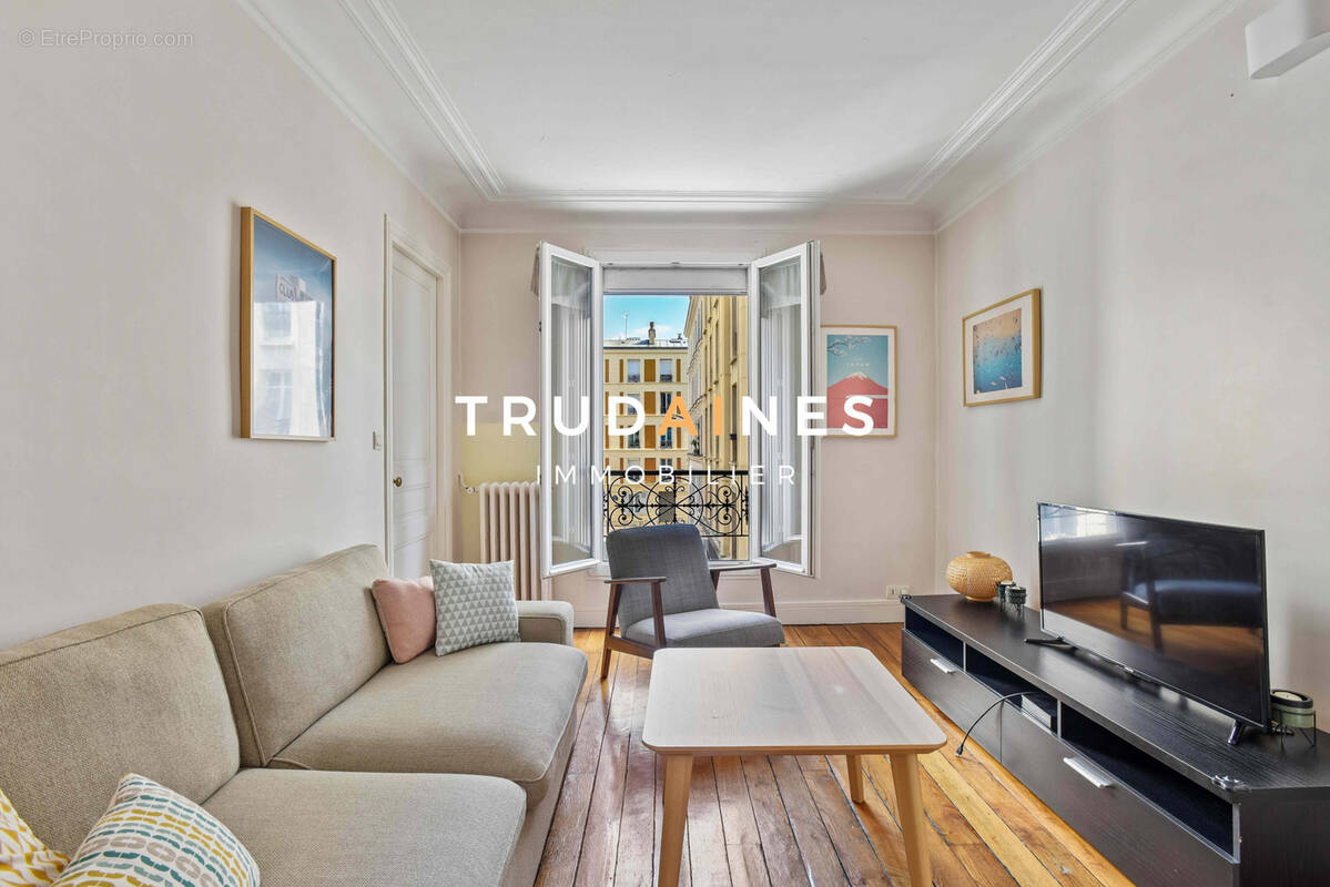 Appartement à PARIS-12E