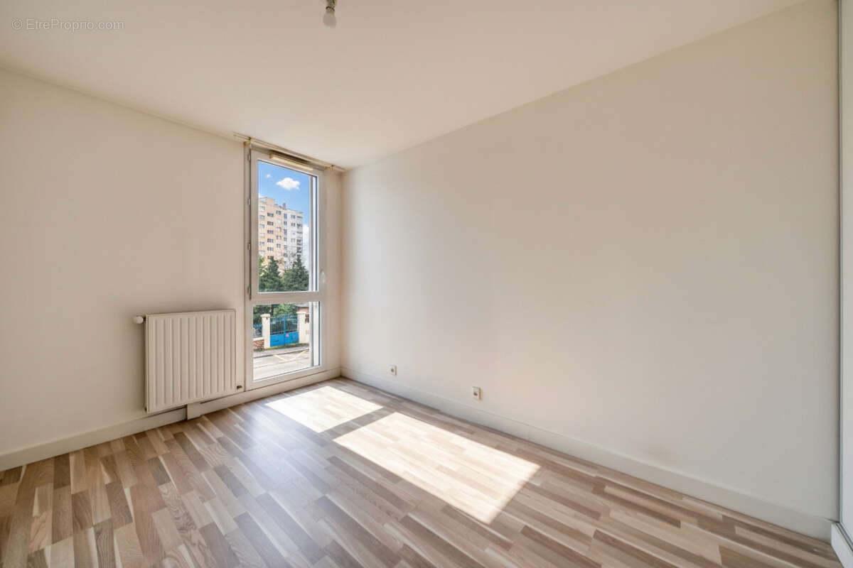 Appartement à SAINT-JACQUES-DE-LA-LANDE