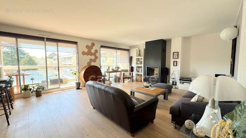 Appartement à BAILLY