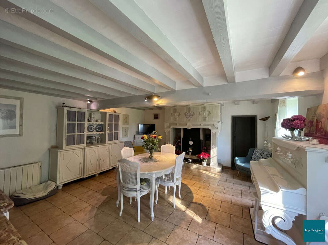 Maison à LA FORET-AUVRAY