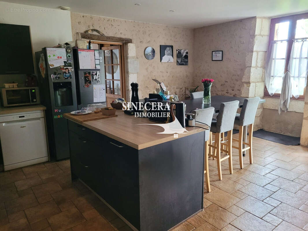 Maison 110 m² à Villetoureix  - photo 7