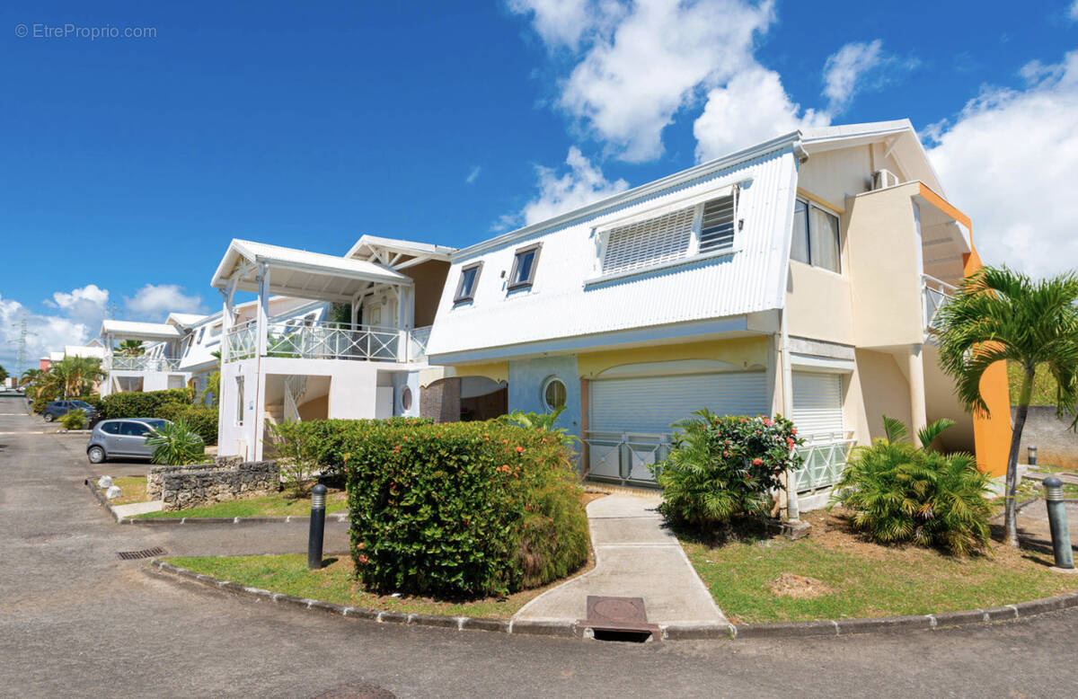 Appartement à BAIE-MAHAULT