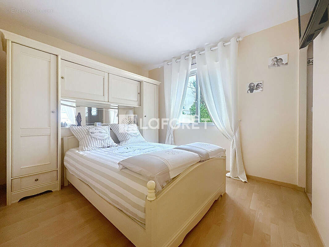 Maison à LE PLESSIS-TREVISE