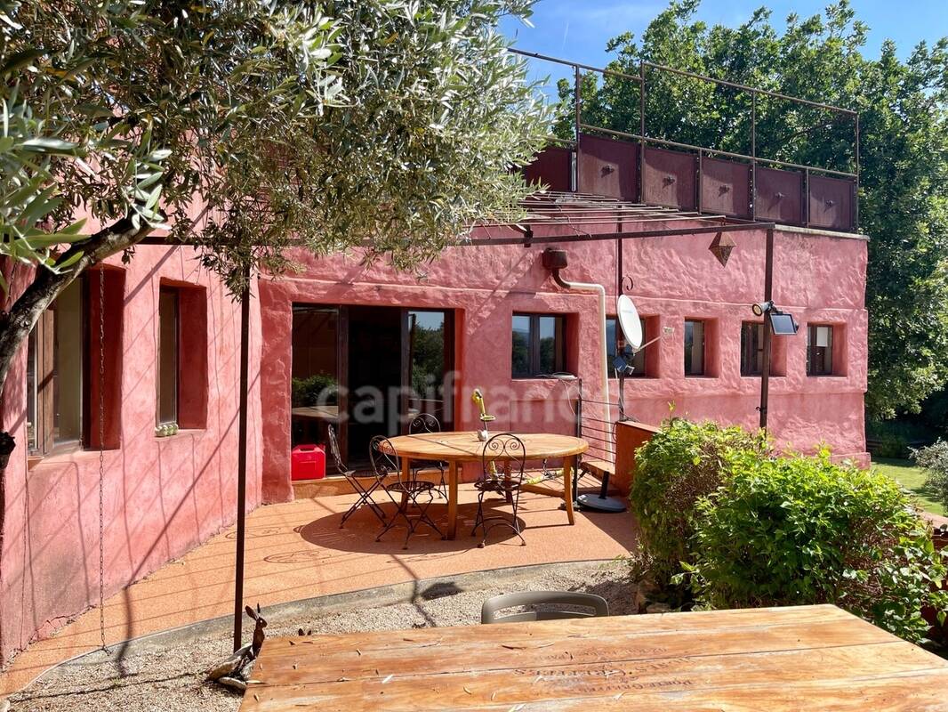 Maison à ROUSSILLON