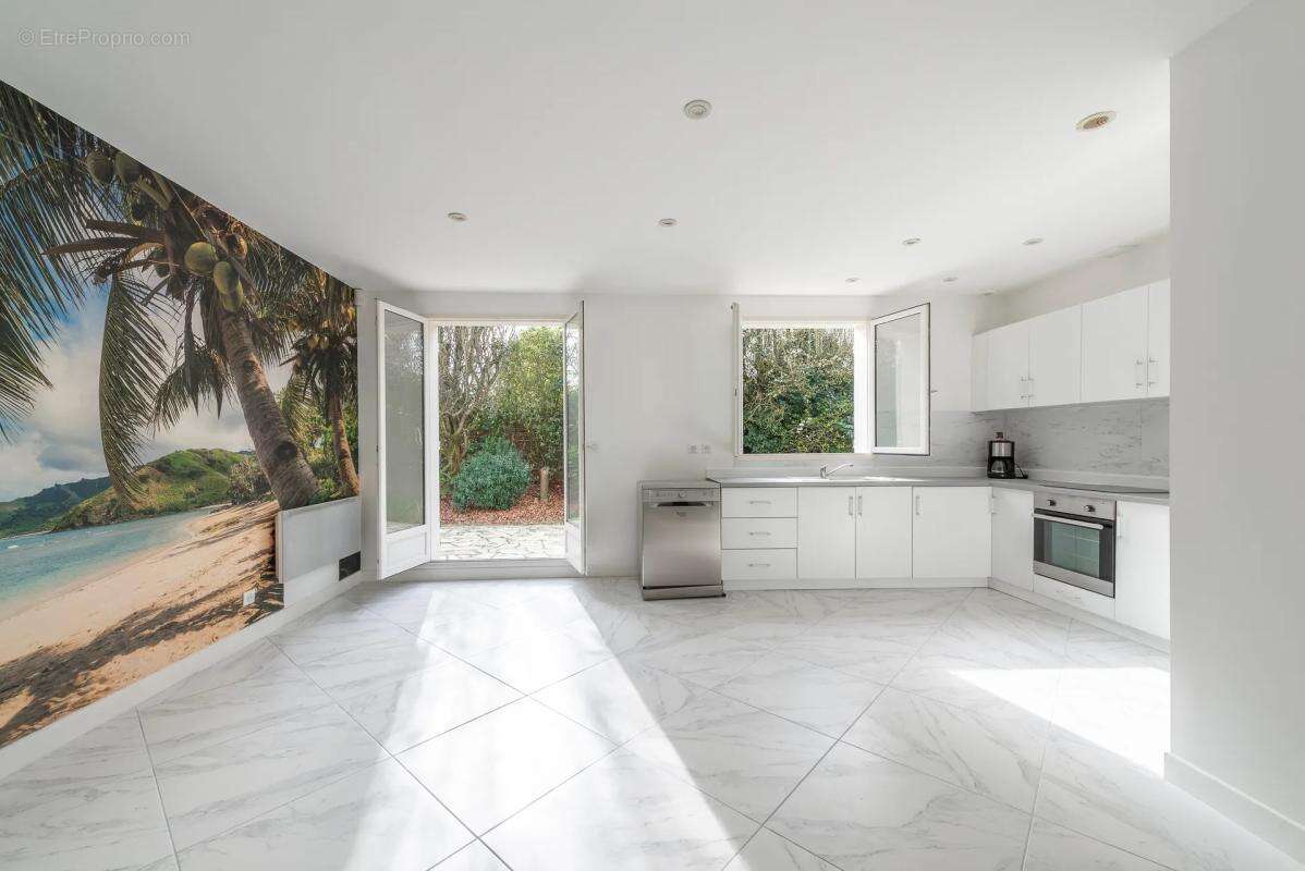 Maison à CLAYE-SOUILLY