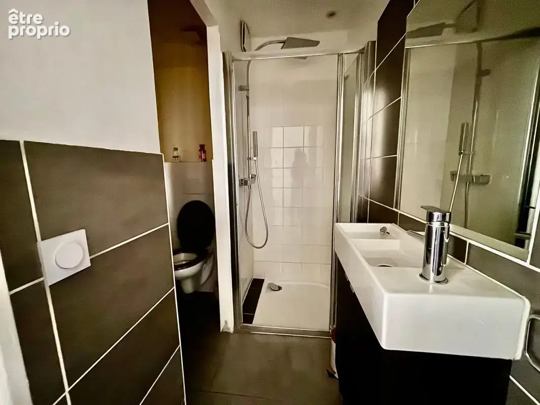 Appartement À Vendre- Pau (Quartier des Halles) - photo 8