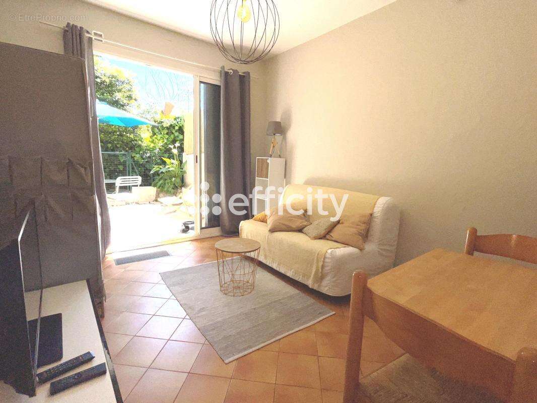 Appartement à FREJUS