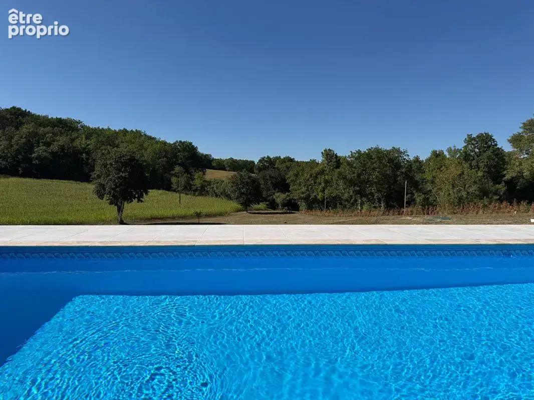 Ferme rénovée avec finition exceptionnel, piscine et 3 hectares de terrain - photo 13