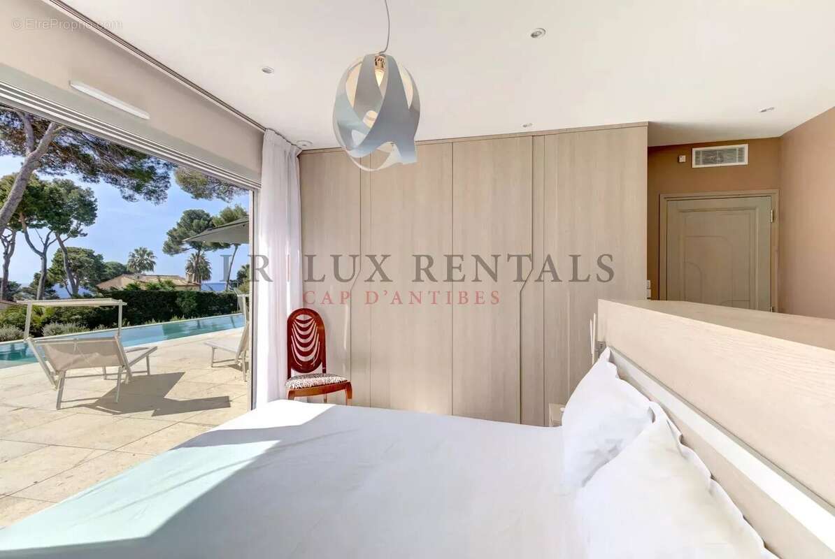 Maison à ANTIBES