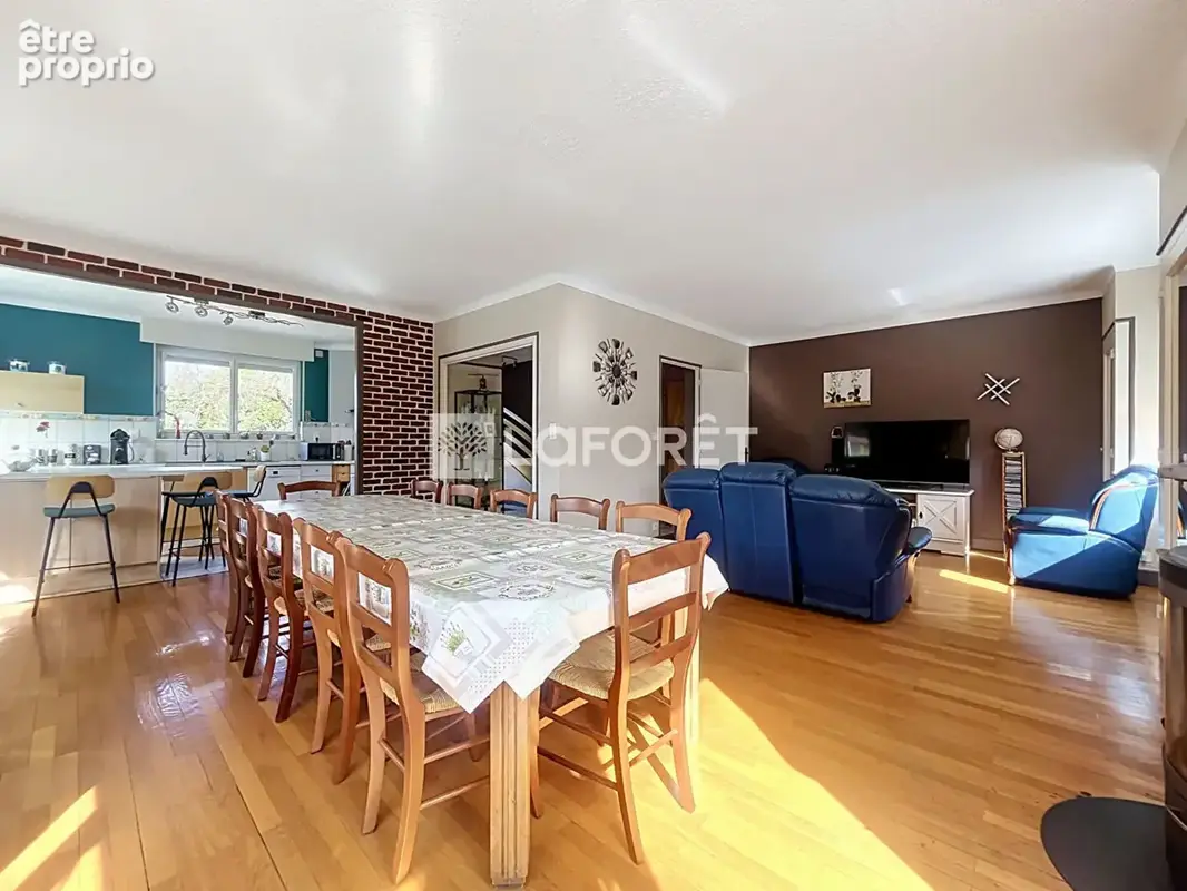Maison Saint-amour 7 pièces 170 m2 - photo 7