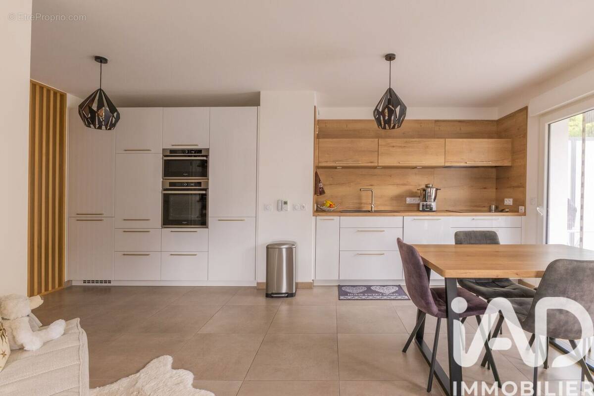 Photo 1 - Appartement à VOGLANS