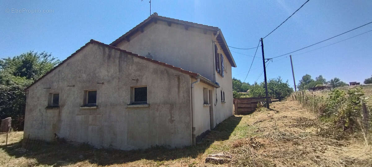 Maison au calme sur 5000 m2 de terrain - photo 13