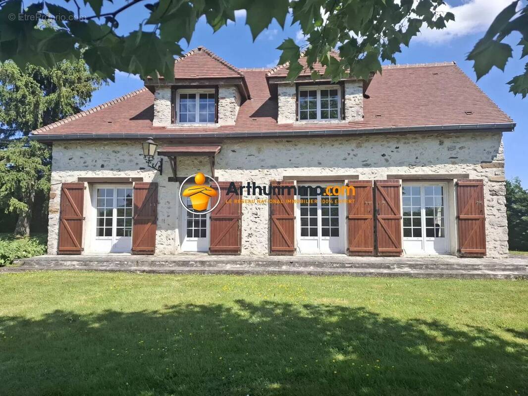 Maison à TREFOLS