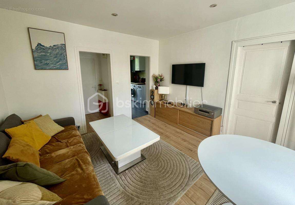 Appartement à MELUN