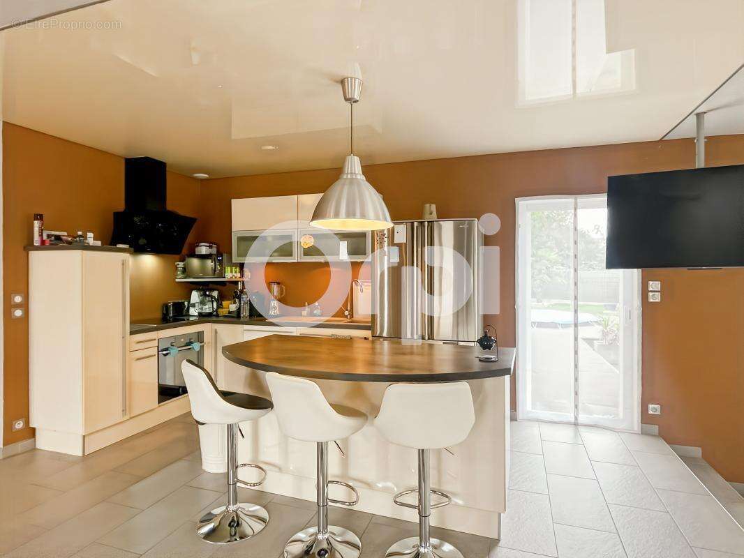 Maison à LA FORET-DU-PARC