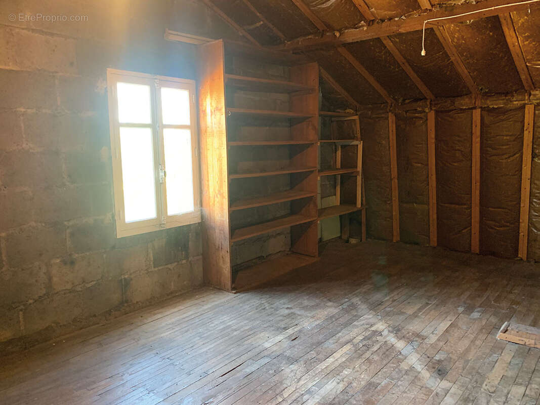 Maison à CHATELLERAULT